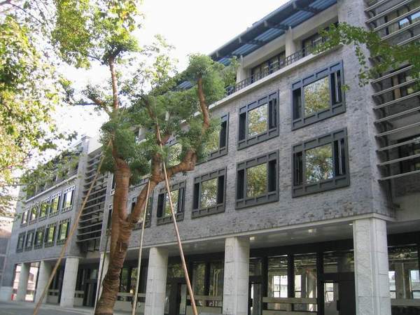中国美术学院在杭州哪里 28698396.jpg